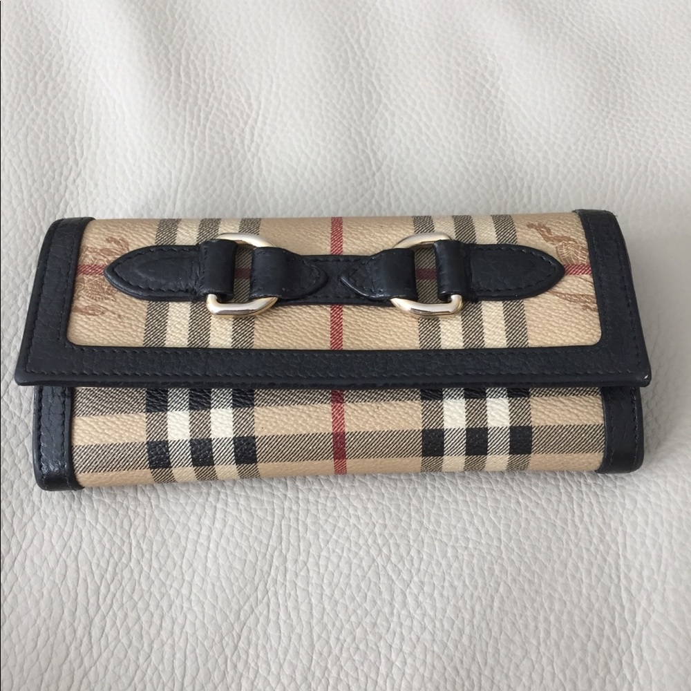 Burberry wallet